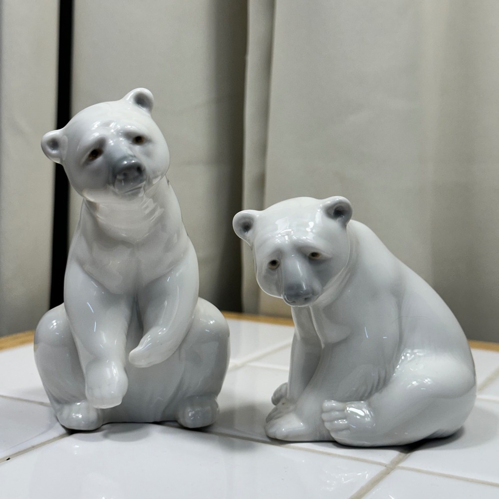 Lladro Polar Bear Figurine Set Unisex OS White Porcelain Spain 1207 1208 Exc